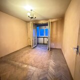 Titan, la 5 minute metrou Costin Georgian,  pe intrarea Muncii, bloc 1977